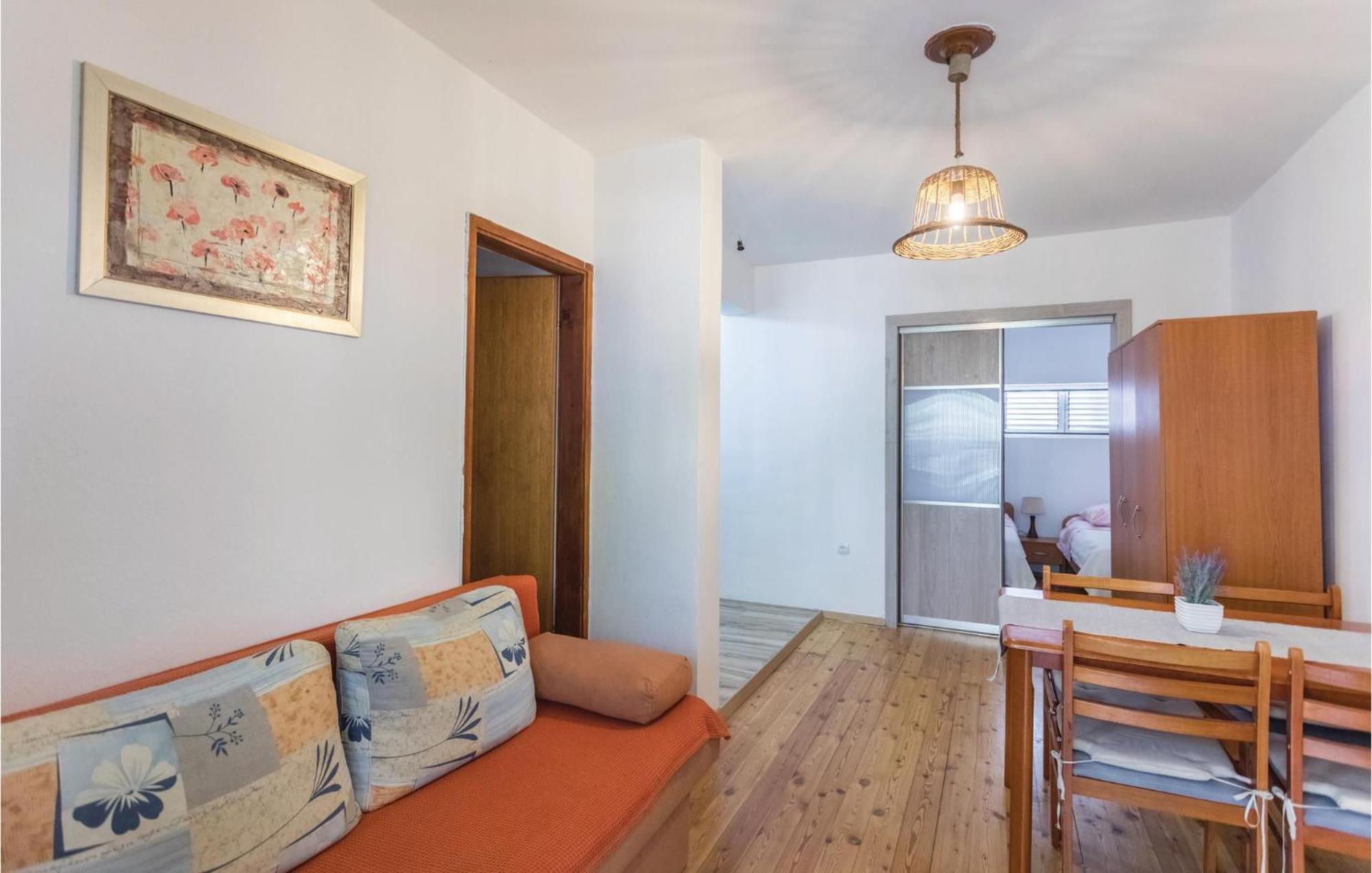 Awesome Apartment In Klek With Kitchen Exterior photo